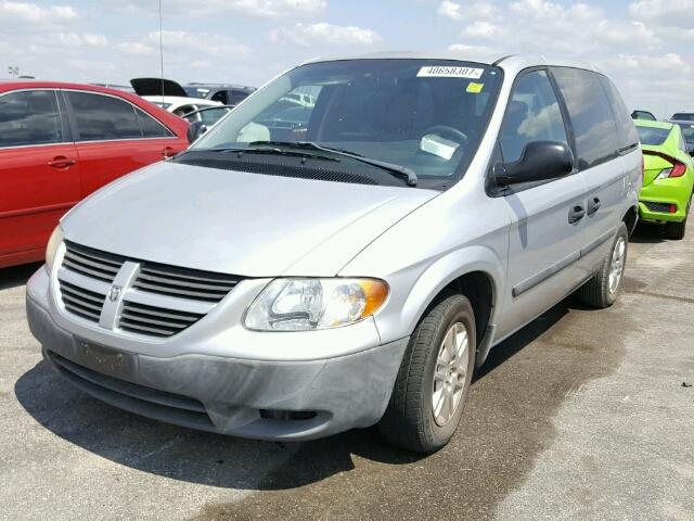 1D4GP25B56B620357 - 2006 DODGE CARAVAN SE SILVER photo 2