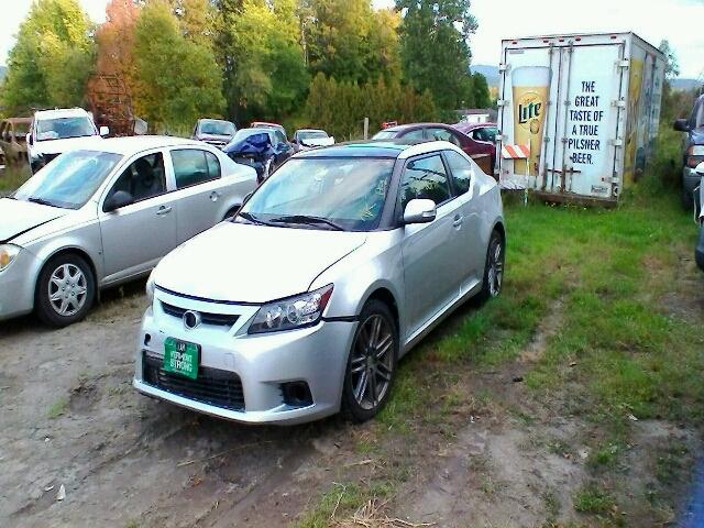 JTKJF5C70D3056543 - 2013 TOYOTA SCION TC 银色 照片 2