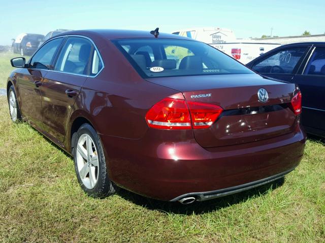 1VWBH7A32DC068644 - 2013 VOLKSWAGEN PASSAT MAROON photo 3