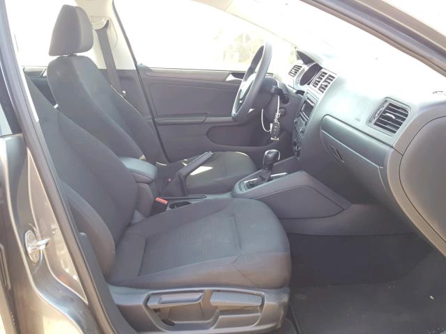 3VW2K7AJ1FM286401 - 2015 VOLKSWAGEN JETTA BASE 绿色 照片 5