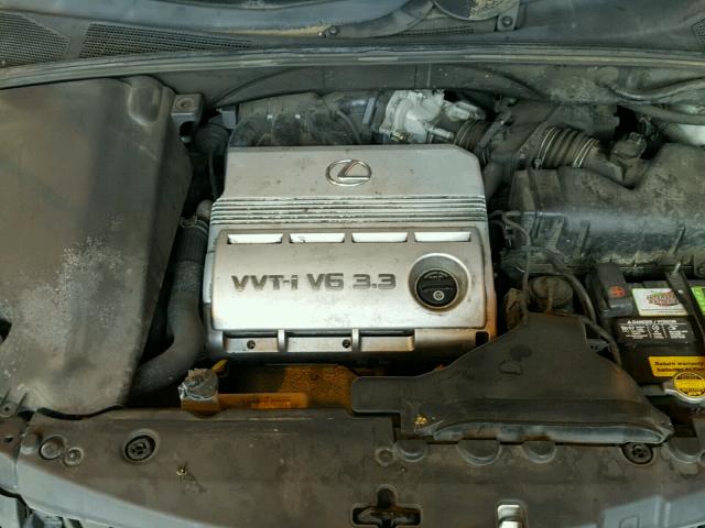 JTJHA31U540010688 - 2004 LEXUS RX 330 SILVER photo 7