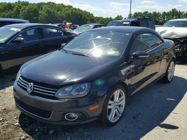 WVWFW7AH2CV007710 - 2012 VOLKSWAGEN EOS LUX Черный фото 2