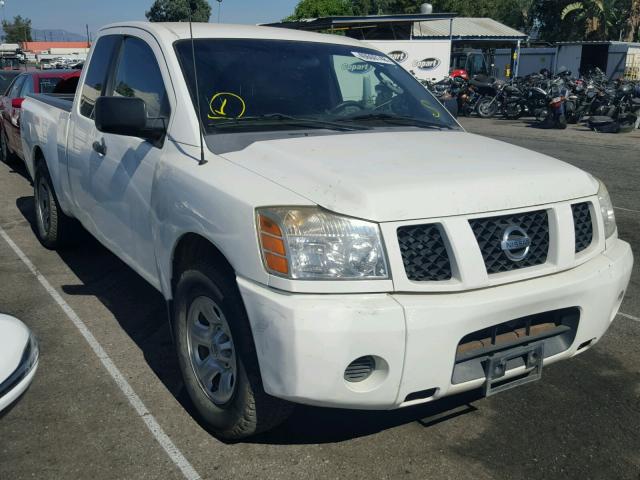 1N6AA06A07N228284 - 2007 NISSAN TITAN XE WHITE photo 1