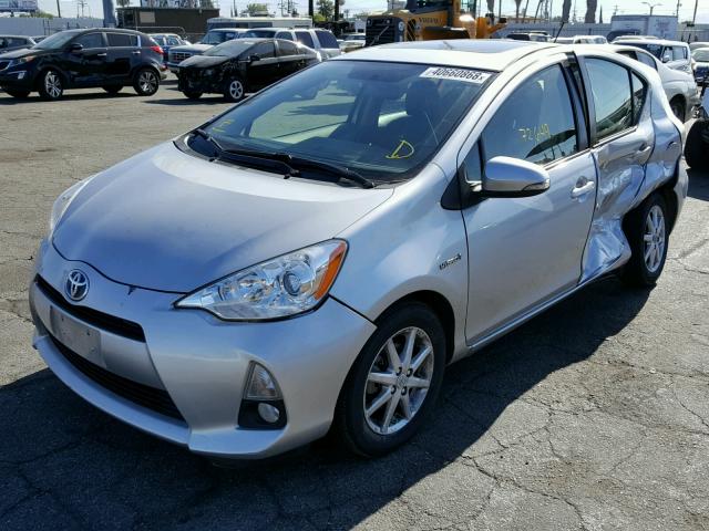 JTDKDTB31E1074860 - 2014 TOYOTA PRIUS C SILVER photo 2