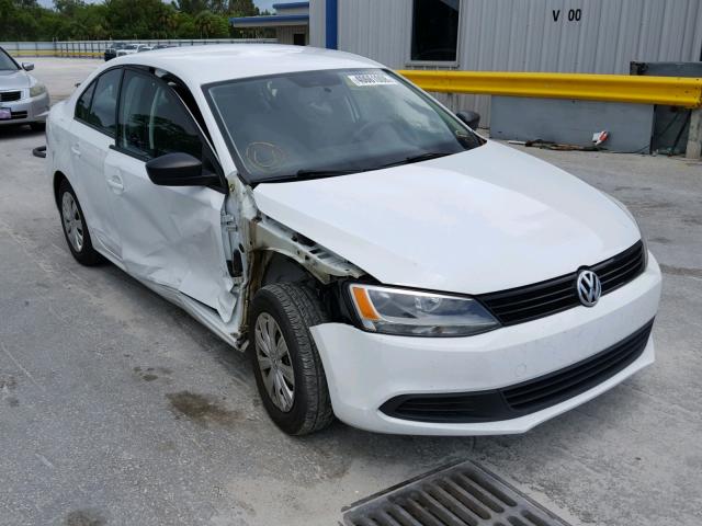 3VW2K7AJ0EM429238 - 2014 VOLKSWAGEN JETTA BASE Սպիտակ լուսանկար 1