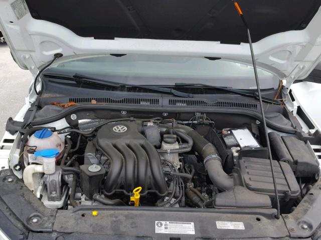 3VW2K7AJ0EM429238 - 2014 VOLKSWAGEN JETTA BASE Սպիտակ լուսանկար 7