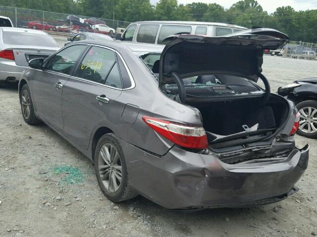 4T1BF1FK0FU929284 - 2015 TOYOTA CAMRY LE GRAY photo 3