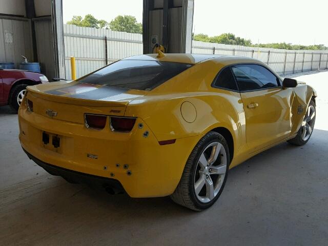 2G1FB1E37D9222861 - 2013 CHEVROLET CAMARO LT YELLOW photo 4