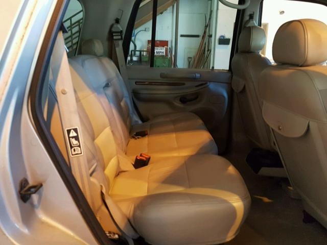 5LMFU28A0YLJ29799 - 2000 LINCOLN NAVIGATOR BEIGE photo 6