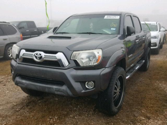 5TFJU4GN3CX012768 - 2012 TOYOTA TACOMA DOU GRAY photo 2