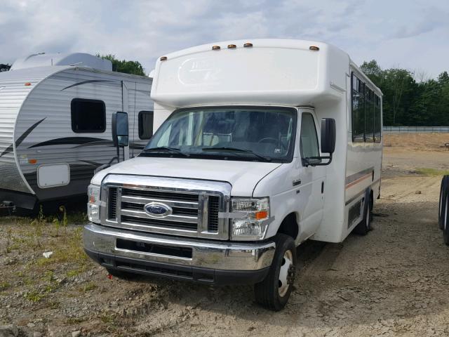 1FDFE4FL3CDB33767 - 2012 FORD ECONOLINE WHITE photo 2