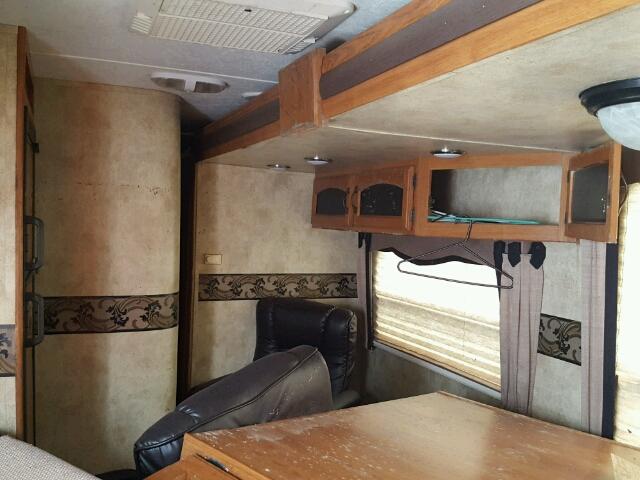 4YDT32326C1530627 - 2011 KEYSTONE SPRINTER WHITE photo 9