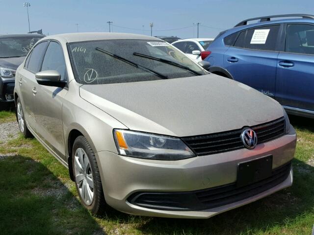 3VWB07AJXEM250811 - 2014 VOLKSWAGEN JETTA SE GOLD photo 1