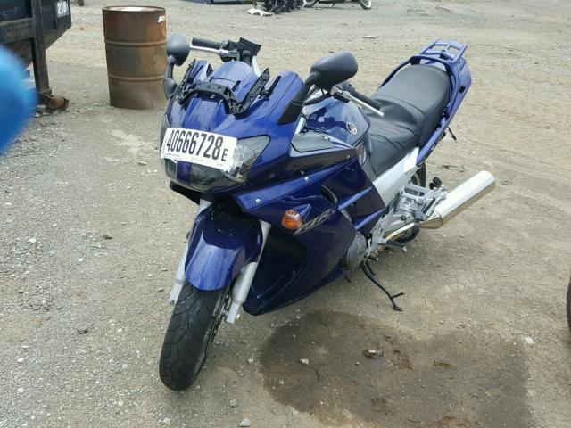 JYARP07E35A002701 - 2005 YAMAHA FJR1300 BLUE photo 2