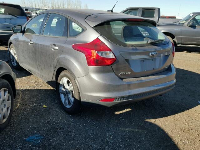 1FADP3K27EL184541 - 2014 FORD FOCUS GRAY photo 3