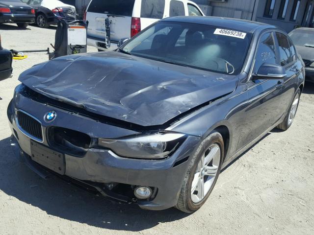 WBA3D3C56EK154876 - 2014 BMW 328 D GRAY photo 2