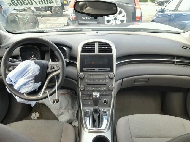1G11B5SA8DF130833 - 2013 CHEVROLET MALIBU LS ნაცრისფერი ფოტო 9