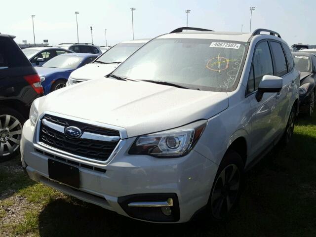 JF2SJARC0JH433508 - 2018 SUBARU FORESTER 2 WHITE photo 2