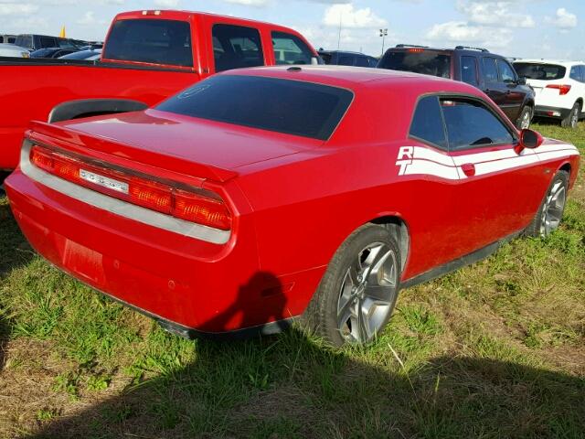 2C3CDYBT5DH511331 - 2013 DODGE CHALLENGER RED photo 4