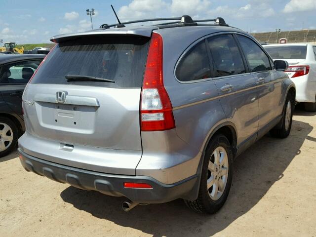 JHLRE38788C028525 - 2008 HONDA CR-V SILVER photo 4