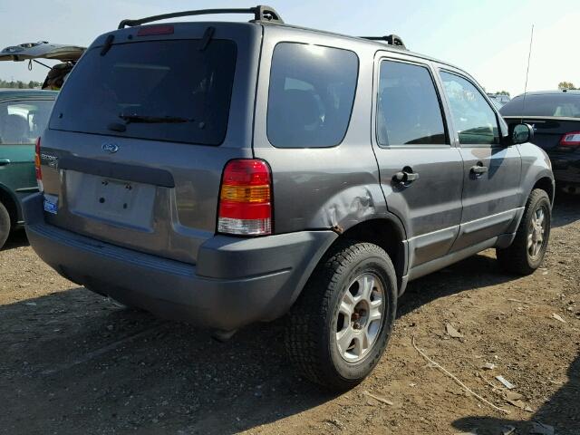 1FMYU93103KE08048 - 2003 FORD ESCAPE XLT GRAY photo 4