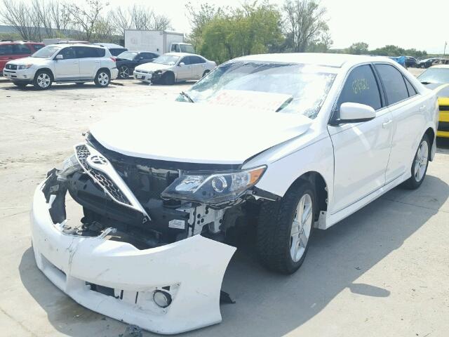 4T1BF1FK9DU225047 - 2013 TOYOTA CAMRY L WHITE photo 2