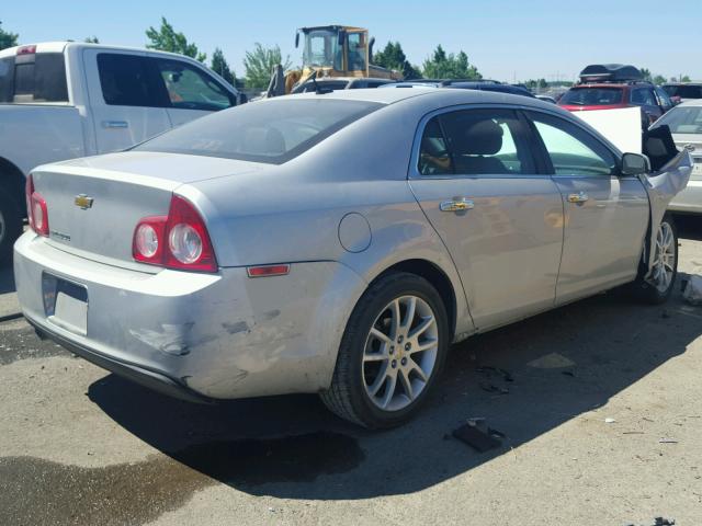 1G1ZE5E12BF389630 - 2011 CHEVROLET MALIBU LTZ 银色 照片 4