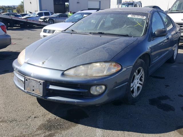 2B3HD56J4YH266540 - 2000 DODGE INTREPID E BLUE photo 2