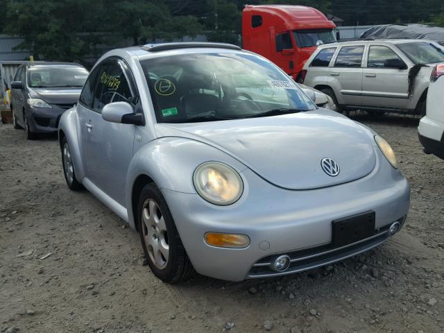 3VWCK21C82M409923 - 2002 VOLKSWAGEN NEW BEETLE 银色 照片 1