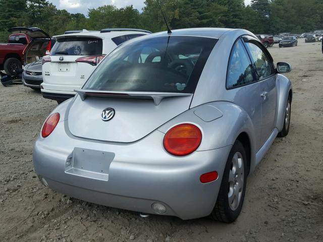 3VWCK21C82M409923 - 2002 VOLKSWAGEN NEW BEETLE SILVER photo 4