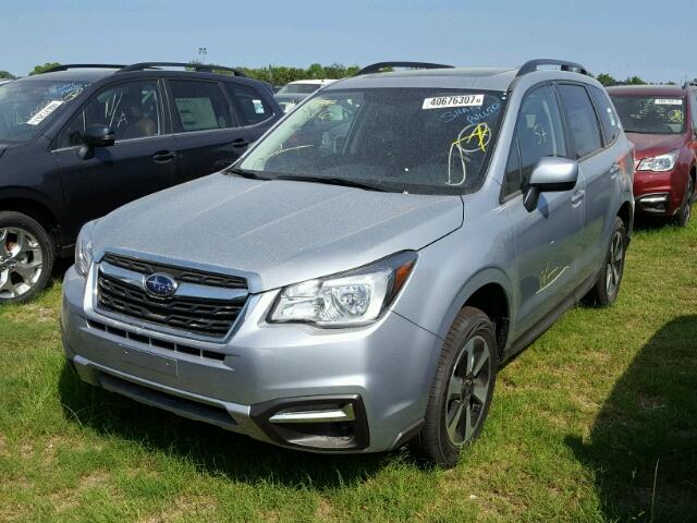 JF2SJADC1JH436859 - 2018 SUBARU FORESTER 2 SILVER photo 2