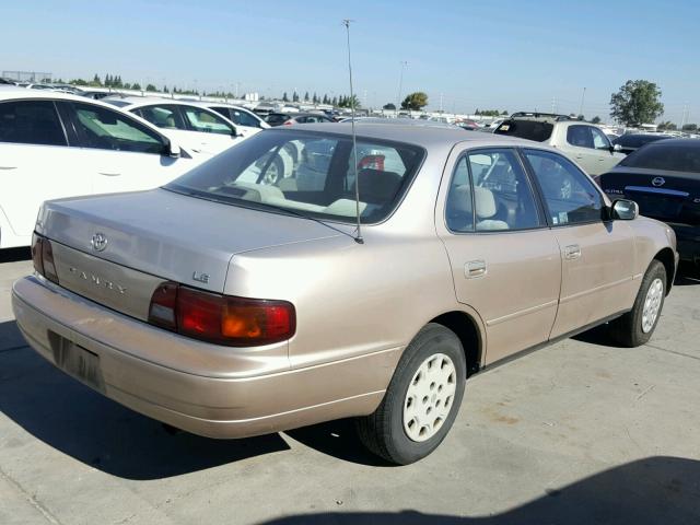 4T1BG12K4TU807882 - 1996 TOYOTA CAMRY DX TAN photo 4