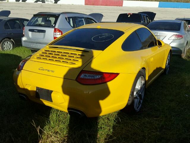 WP0AA2A90AS706367 - 2010 PORSCHE 911 YELLOW photo 4