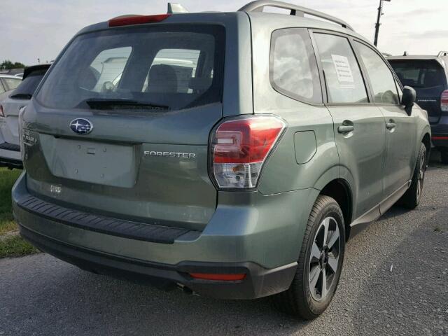 JF2SJABC7JH428817 - 2018 SUBARU FORESTER 2 GRAY photo 4