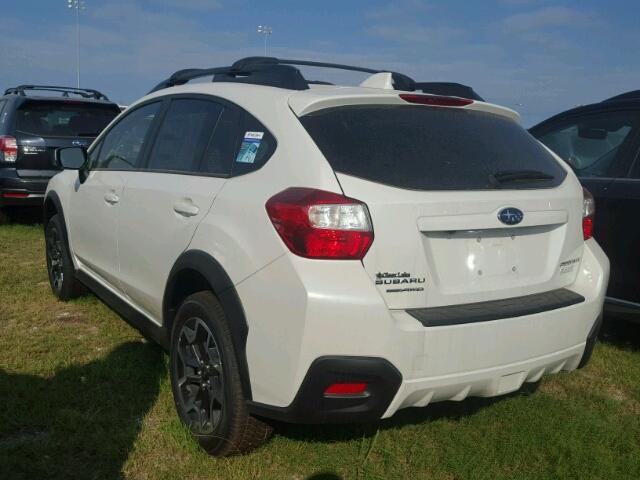 JF2GPADC2HH275680 - 2017 SUBARU CROSSTREK WHITE photo 3