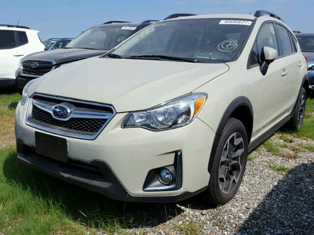 JF2GPABC2H8267887 - 2017 SUBARU CROSSTREK GREEN photo 2