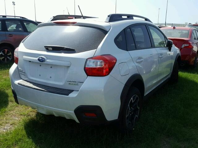 JF2GPAAC2HG276676 - 2017 SUBARU CROSSTREK WHITE photo 4