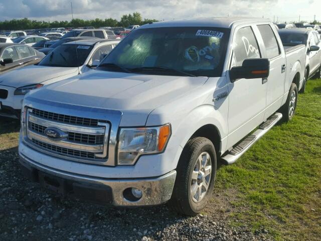 1FTFW1CF5DKE02380 - 2013 FORD F150 SUPER WHITE photo 2