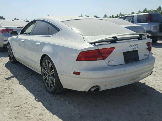 WAUSGAFC9CN024975 - 2012 AUDI A7 WHITE photo 3