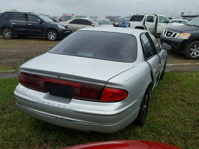 2G4WB52K641324639 - 2004 BUICK REGAL SILVER photo 4