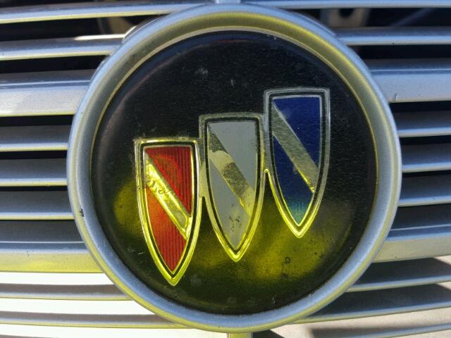 2G4WB52K641324639 - 2004 BUICK REGAL SILVER photo 9