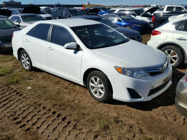 4T4BF1FK4CR194746 - 2012 TOYOTA CAMRY WHITE photo 1