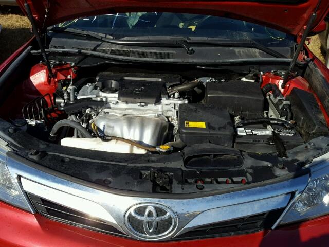 4T1BF1FK8DU703037 - 2013 TOYOTA CAMRY RED photo 7