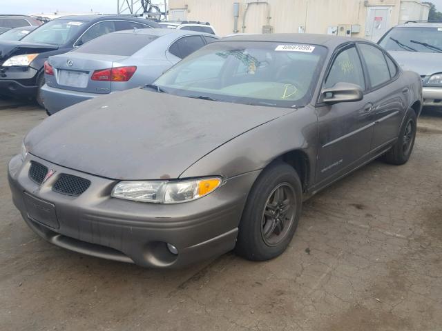 1G2WK52J4YF337985 - 2000 PONTIAC GRAND PRIX BROWN photo 2