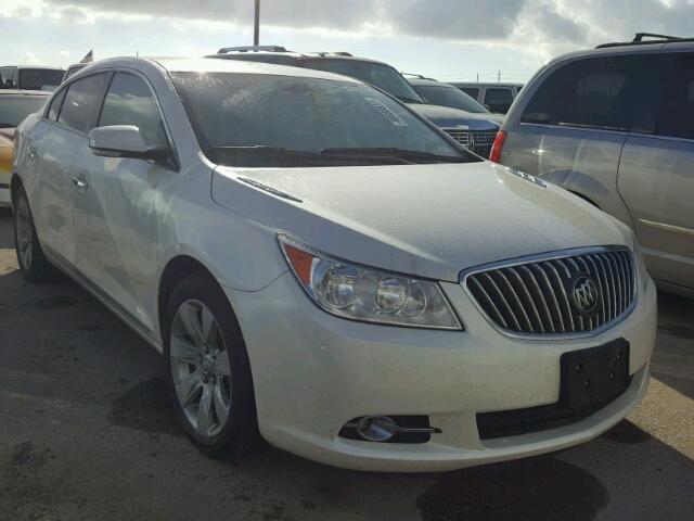 1G4GC5E3XDF284385 - 2013 BUICK LACROSSE WHITE photo 1