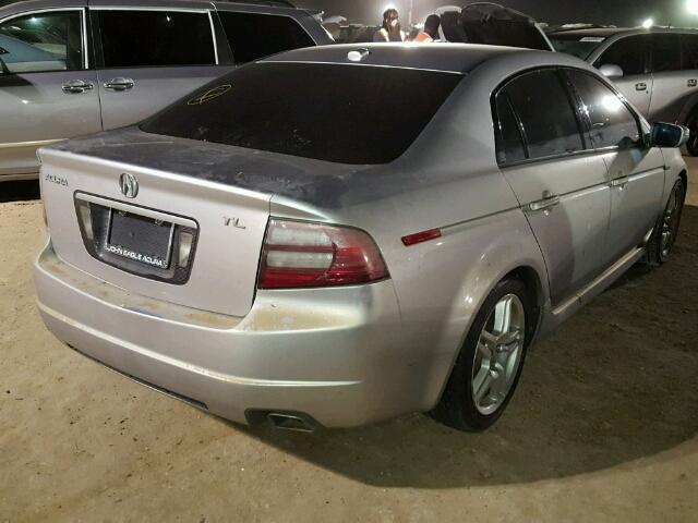 19UUA66277A014137 - 2007 ACURA TL SILVER photo 4