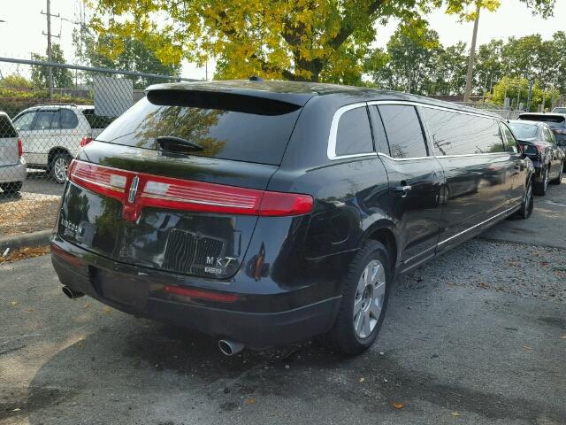 2L1MJ5LK5DBL58379 - 2013 LINCOLN MKT BLACK photo 4