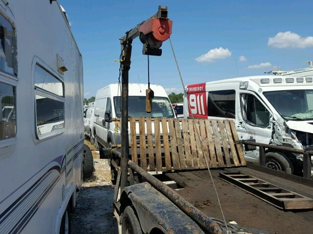 46UFU202681117719 - 2008 UTILITY TRAILER Qara foto 8