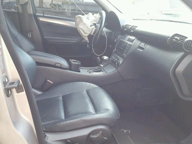 WDBRF52HX6F746675 - 2006 MERCEDES-BENZ C GENERATI GRAY photo 5