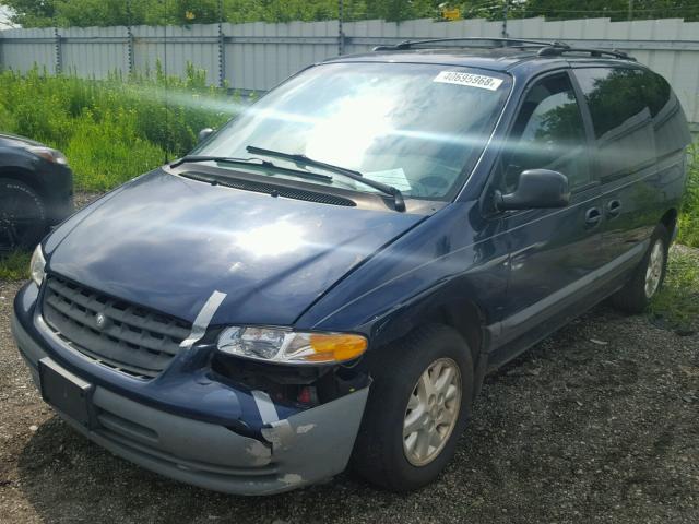 1P4GP45G2YB596814 - 2000 PLYMOUTH VOYAGER SE BLUE photo 2